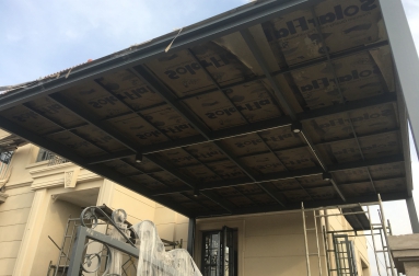 Cung cấp tấm lợp lấy sáng Polycarbonate