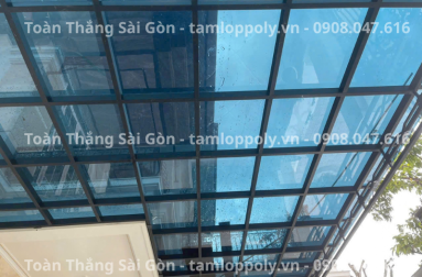Tại Sao Poly Đặc Solar Light Dày 8mm Đến 10mm Lại Được Sử Dụng Nhiều Cho Các Dự Án Cao Cấp?